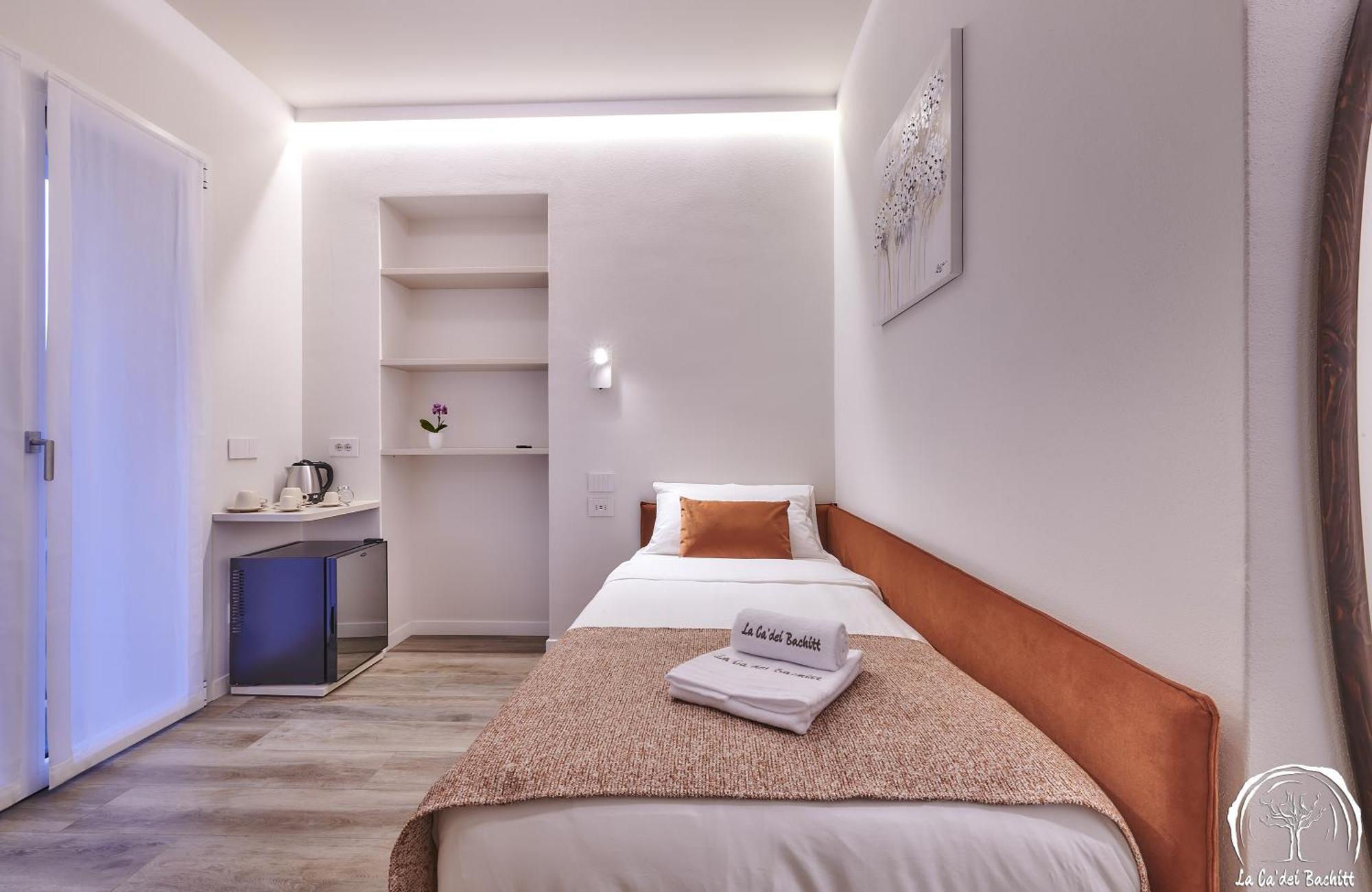 Foresteria Guesthouse Ca' Dei Bachitt เลียร์นา ภายนอก รูปภาพ